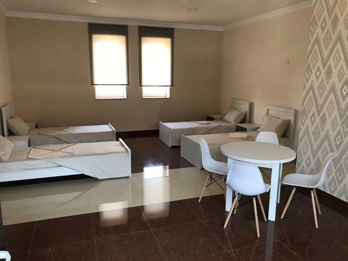 Liko Hostel エレバン エクステリア 写真