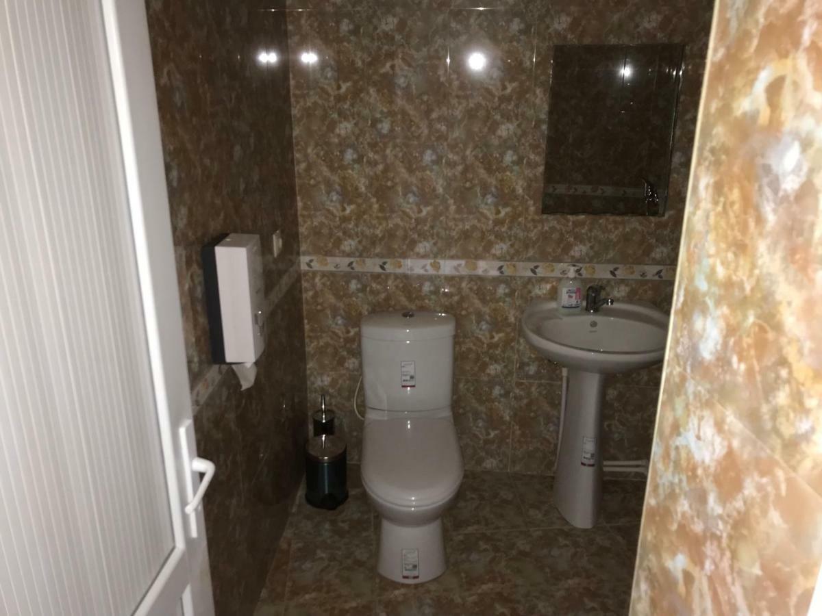 Liko Hostel エレバン エクステリア 写真
