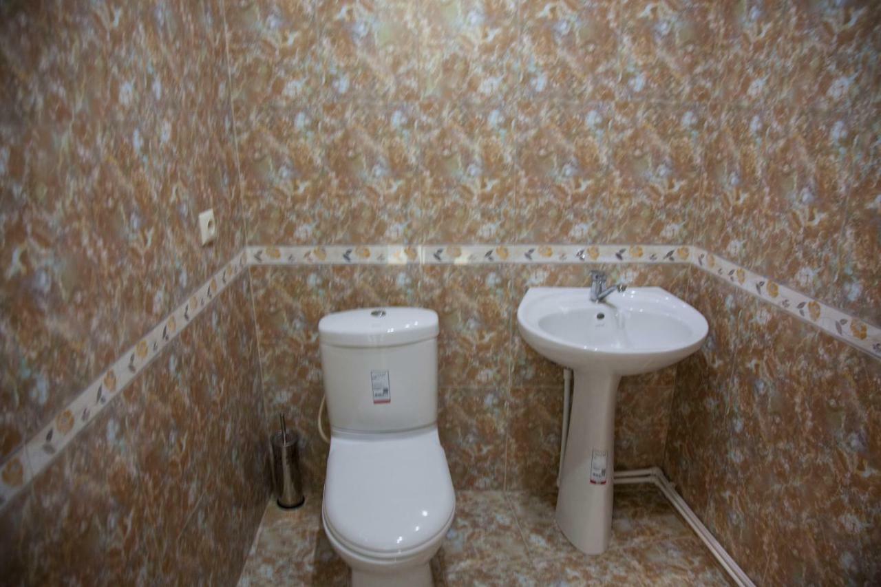 Liko Hostel エレバン エクステリア 写真